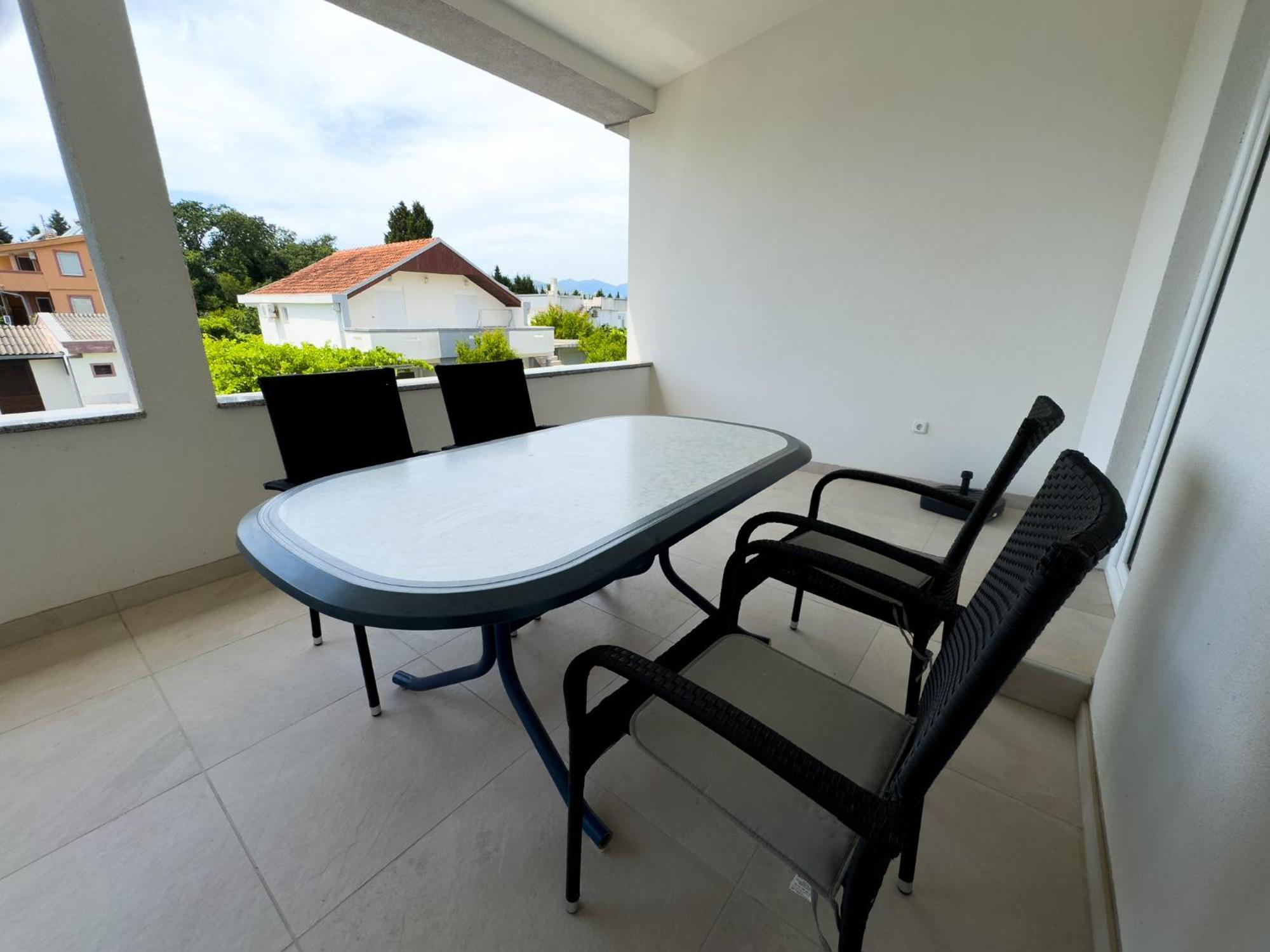 Adla Apartmani Ulcinj Exterior foto