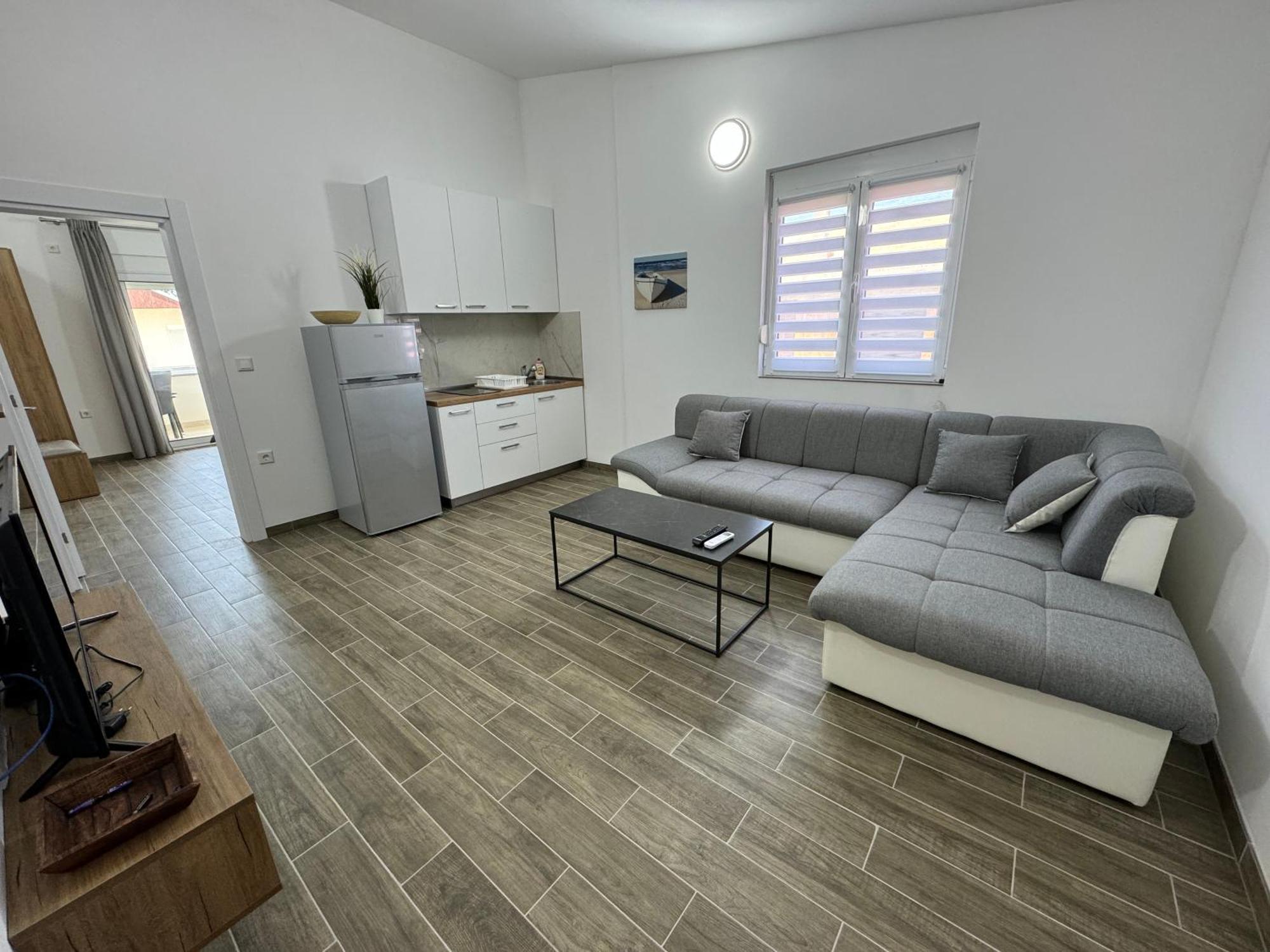Adla Apartmani Ulcinj Exterior foto
